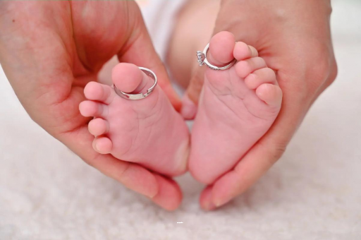 郑州孕妇肚子隐隐作痛